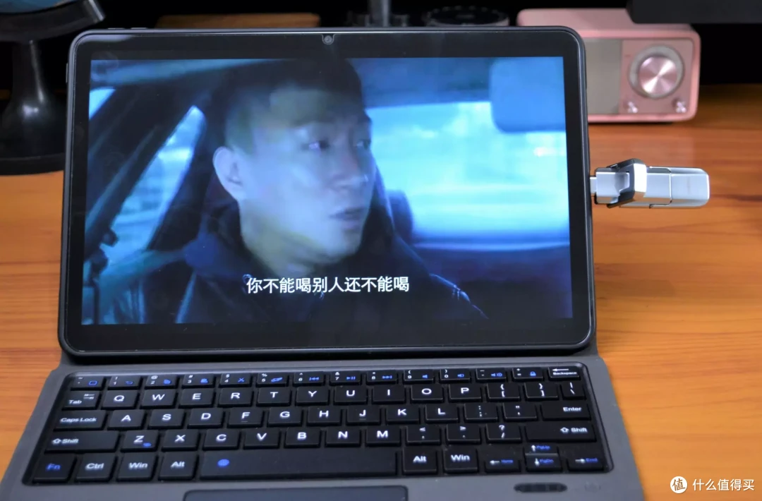 职场上如何“留一手”?aigo U393高速固态U盘评测,直插手机无需PC