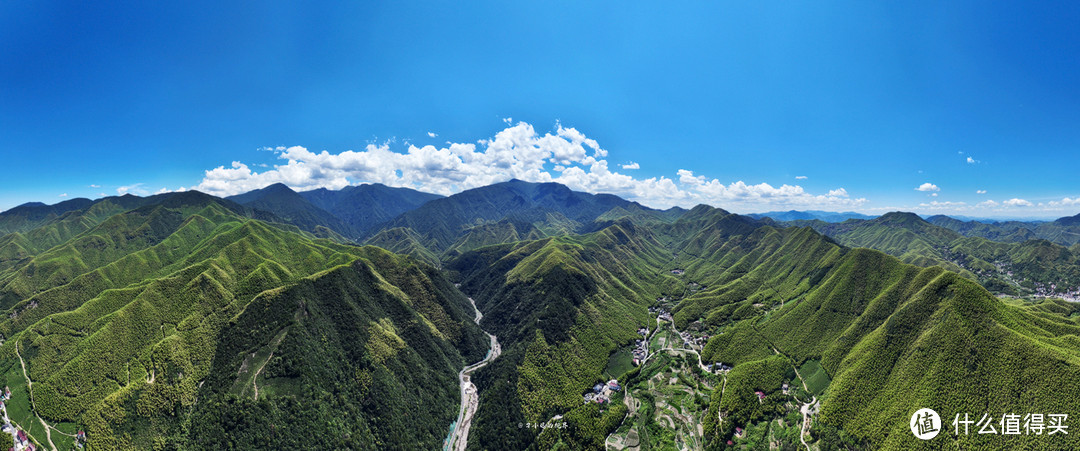 江浙沪周边漂流选择，龙王山峡谷漂流看一看啊