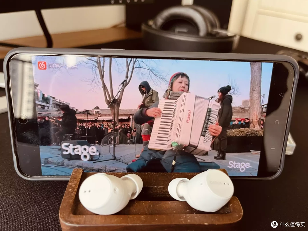 沉浸降噪,聆听细节:贝尔金蓝牙降噪耳机体验