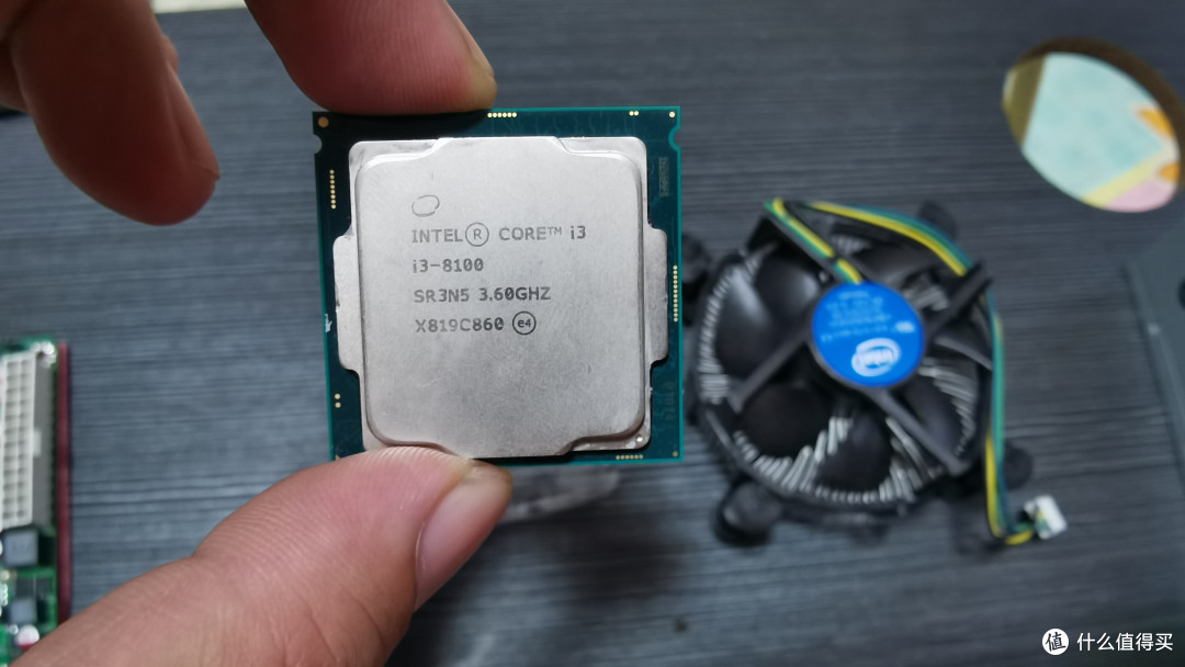 i3-8100