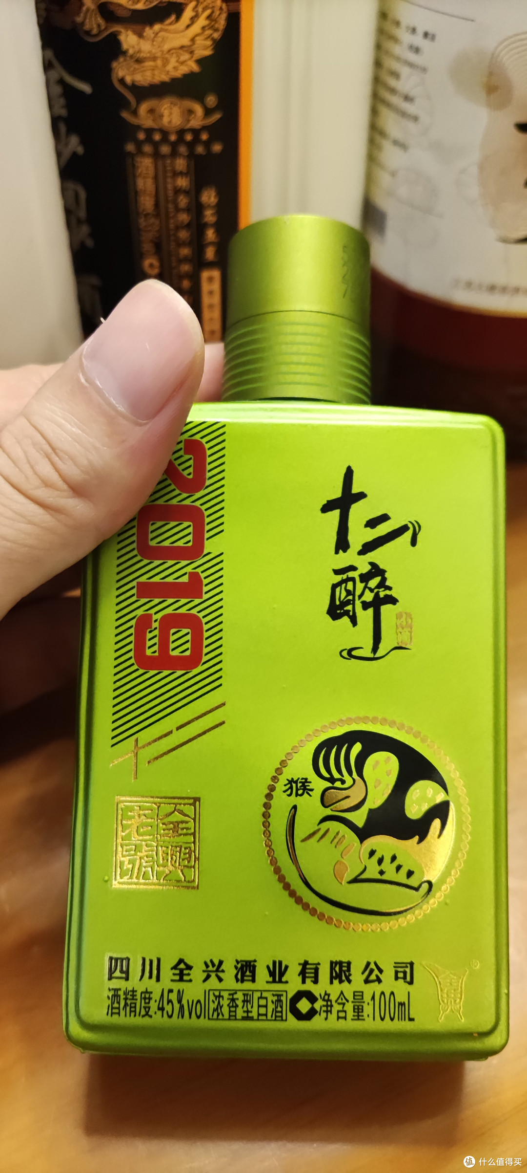 吃螃蟹喝什么酒？以下仅代表个人观点