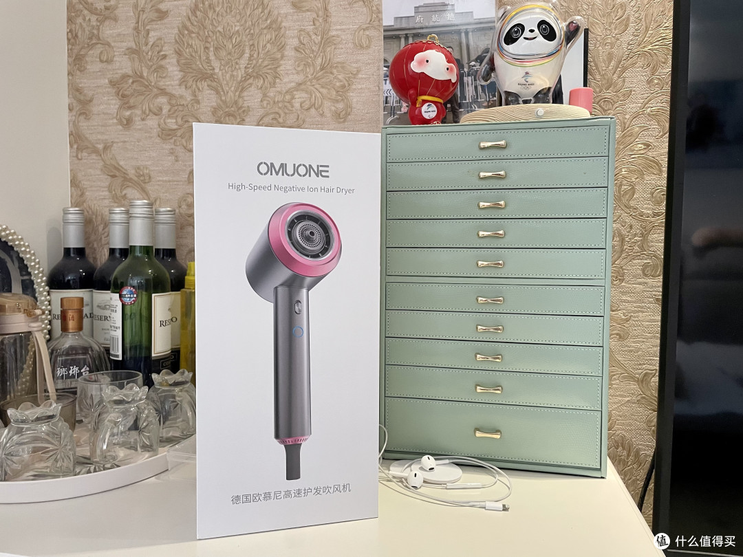 京东20W+评价 OMUONE德国欧慕尼高速电吹风机 到底值不值得买