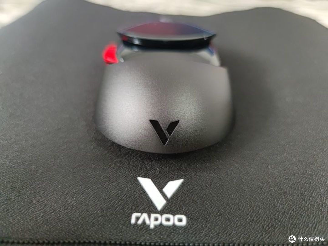 高颜值，高性价比的雷柏VT960S超跑游戏鼠标