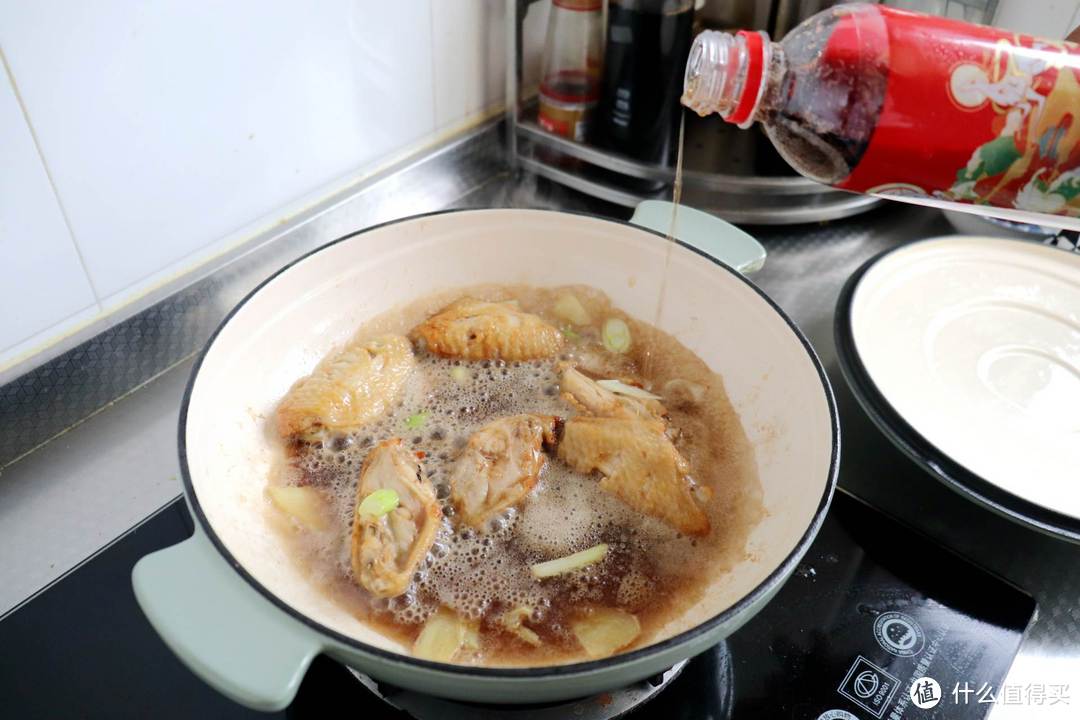 烹饪大餐就用归禾器梯田珐琅海鲜锅