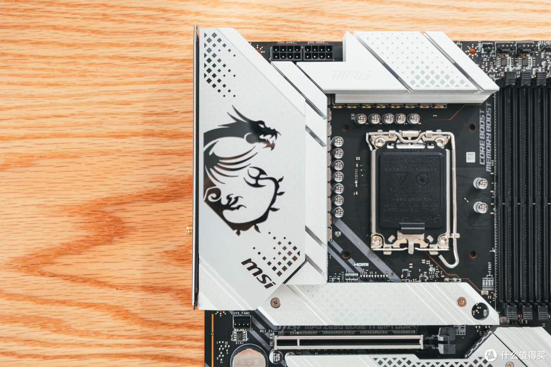 颜值大容量兼具，乔思伯i400+i5 12600KF+RTX3080 ATX装机方案展示