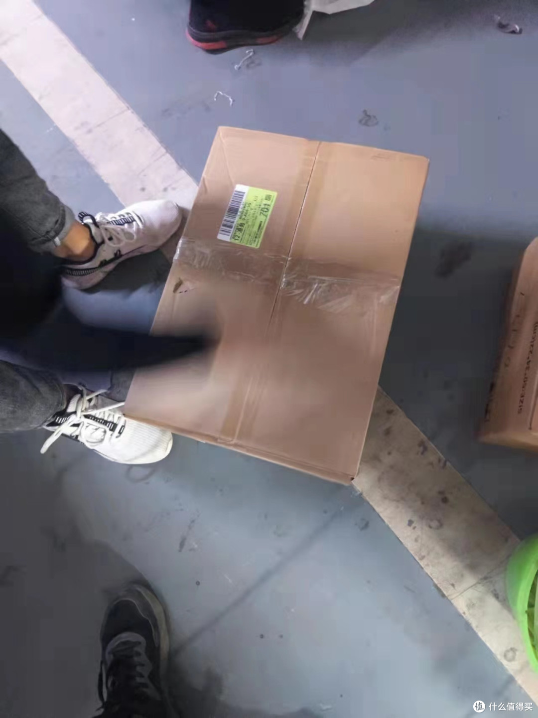 普诺得220V7KW充电桩到货