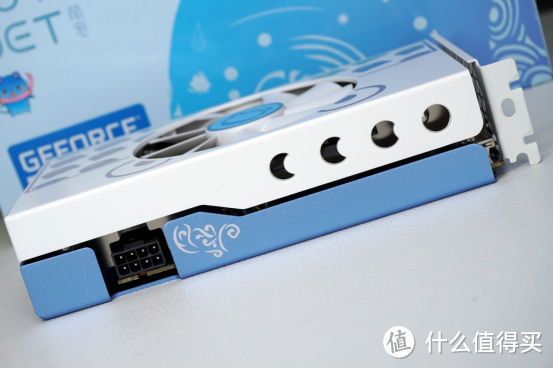 用盈通RTX3060萌宠给女同事装了一台粉色ITX,可以畅玩4K《漫威蜘蛛侠》