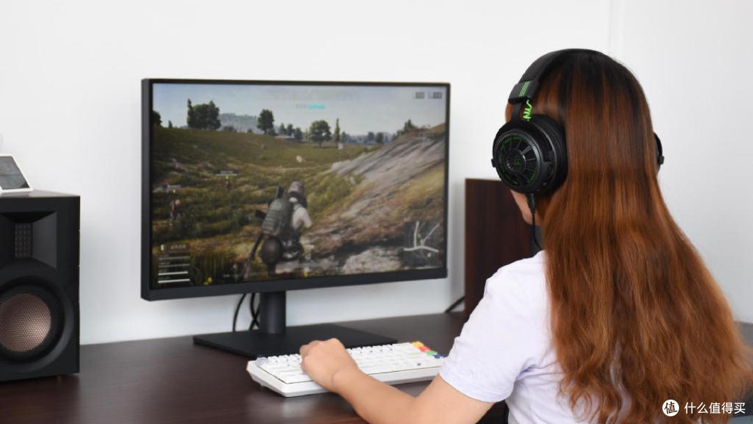 三体鲨星际引擎Pro电竞耳机:酷炫格调,听声辨位