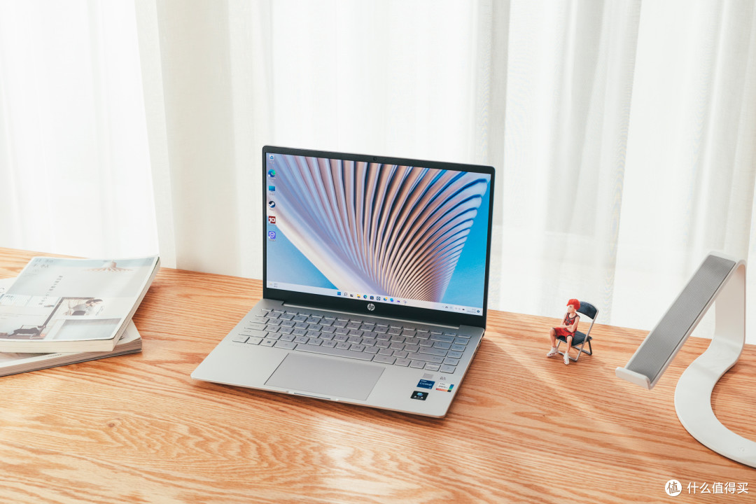 i5-12500H加持，2.8K OLED屏显，惠普星14 Pro如何稳坐高性能轻薄本标杆？