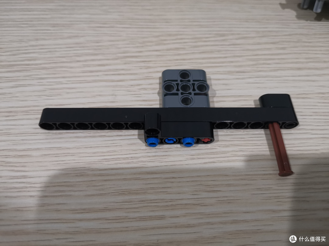 LEGO 机械组系列 42130 宝马摩托车M1000RR 最还原摩托车 评测