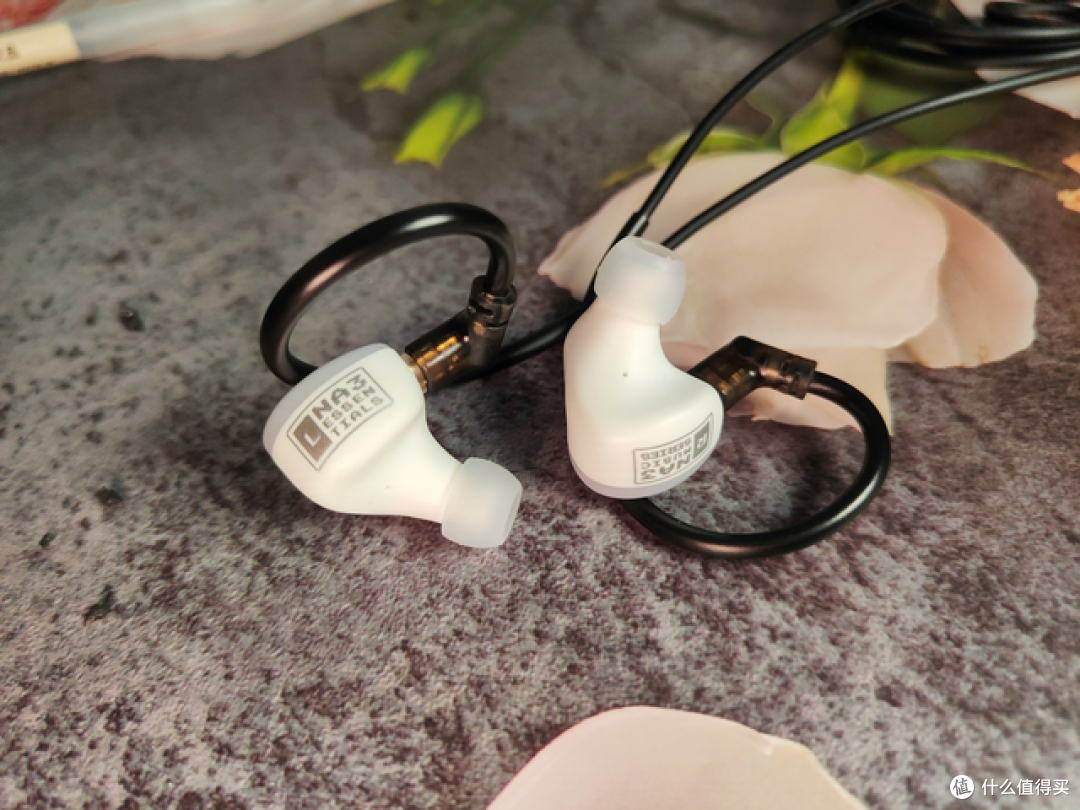 HiFi性价比入门耳机宁梵声学 NA3