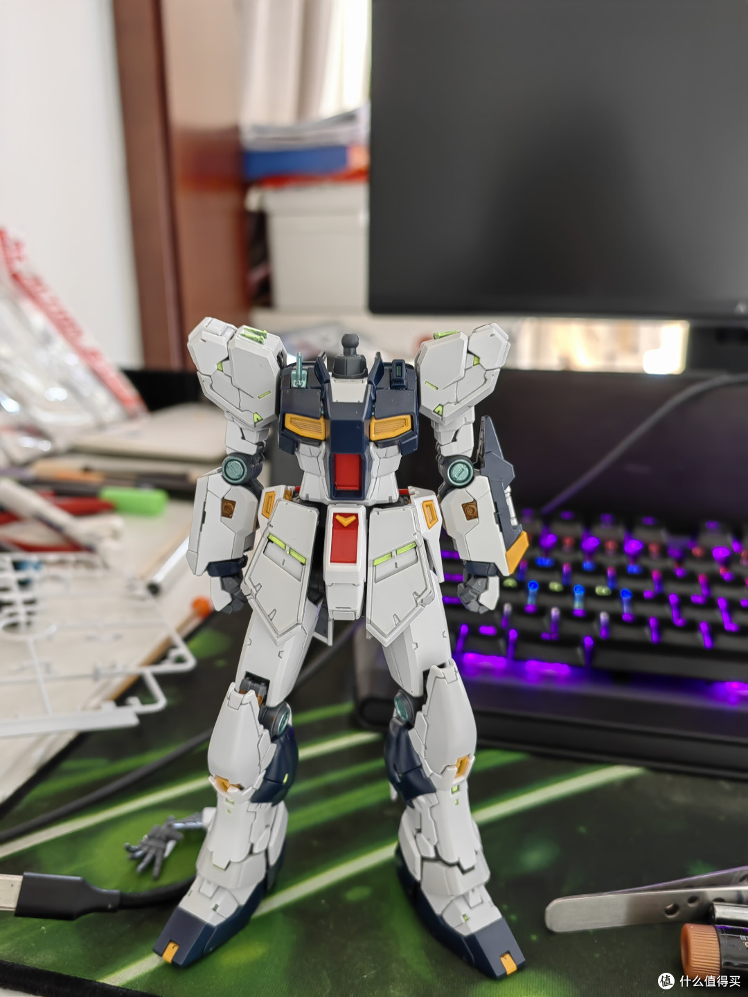 万达RG级RX-93 V高达浮游炮套装版拼装记录