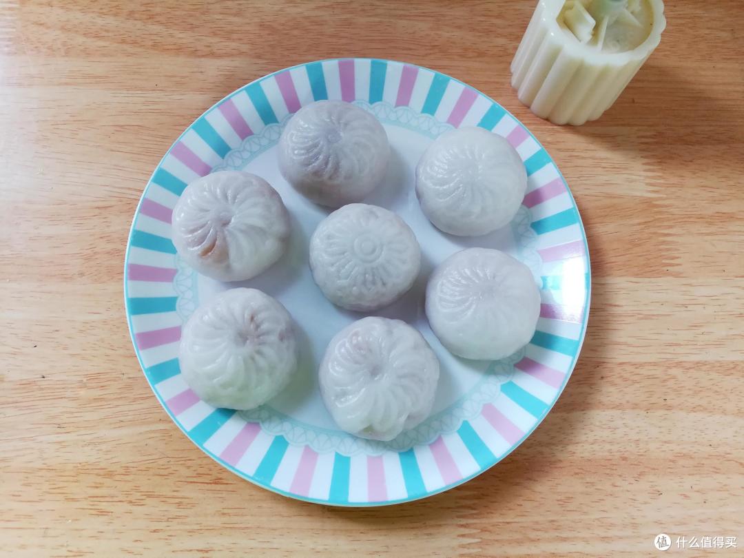 适合校园美食活动的月饼,不用蒸不用烤,开水一冲就能做,特简单