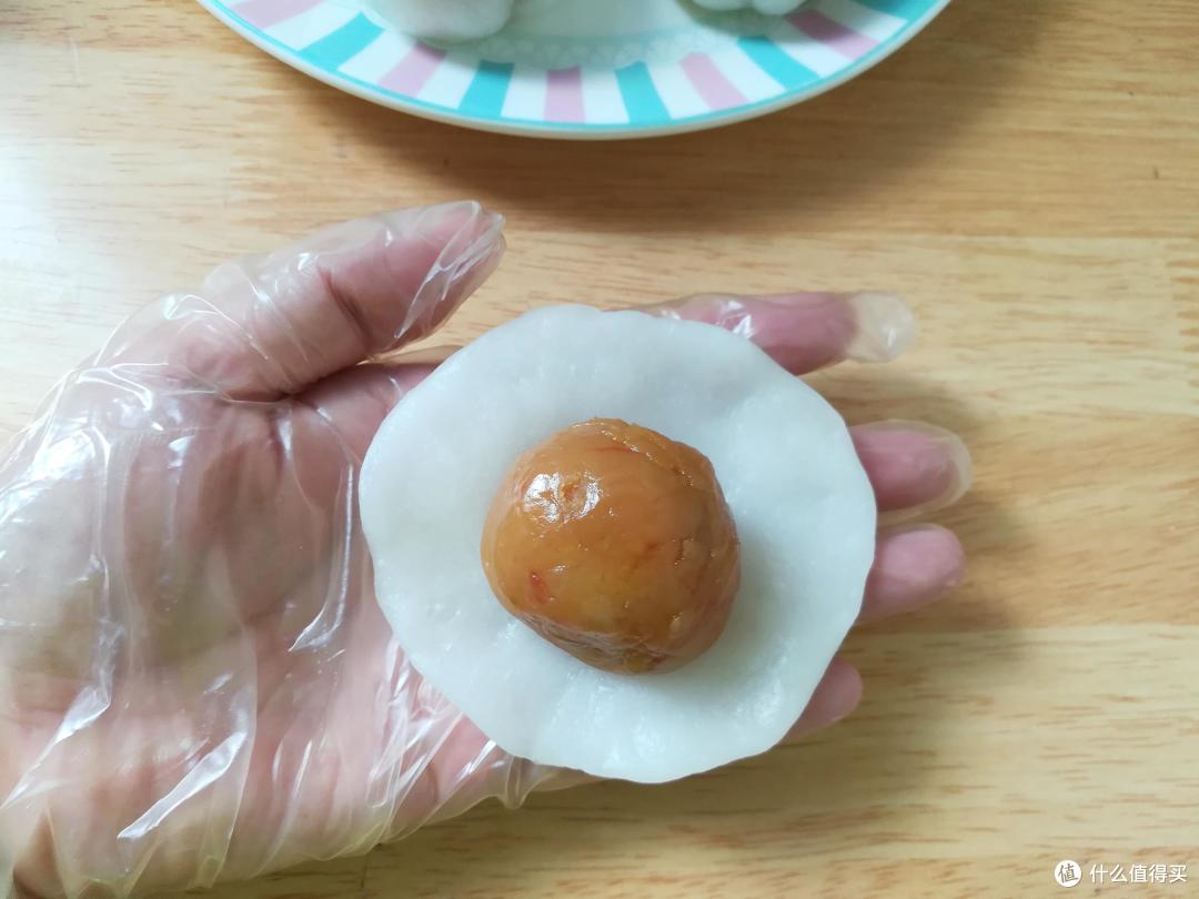适合校园美食活动的月饼,不用蒸不用烤,开水一冲就能做,特简单