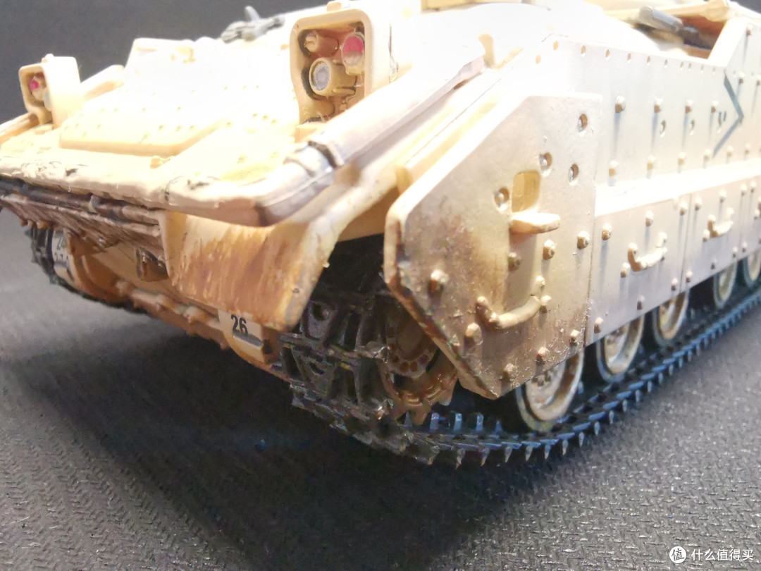FOV 1:32 M2A2 Bradley 布雷德利步兵战车