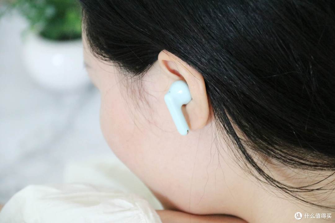 魅蓝Blus2蓝牙主动降噪耳机评测:降噪深度可达42dB,平价又好用