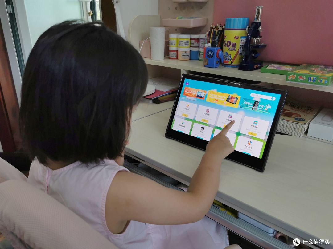 三重护眼认证,孩子主动学习的法宝——教多多E13学习平板