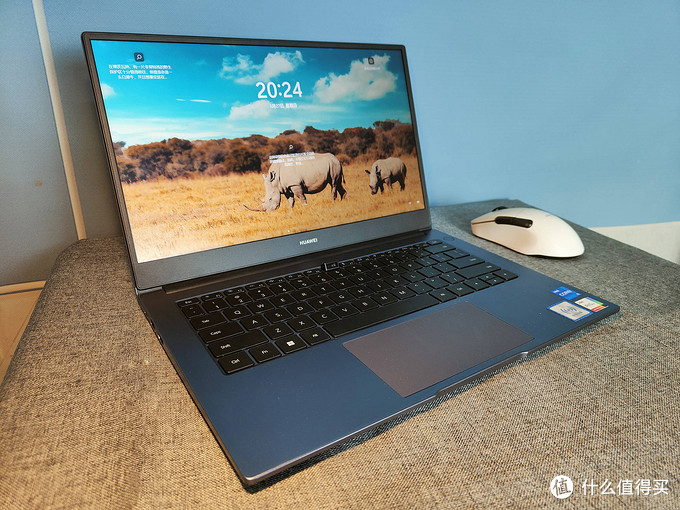 华为MateBook D 14 2022款笔记本使用体验，有优点也有不足！