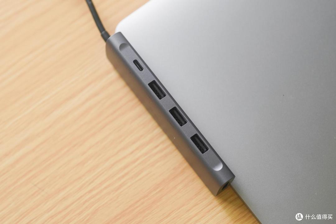 Macbook最佳伴侣？绿联扩展坞上手体验，接口不够靠它凑