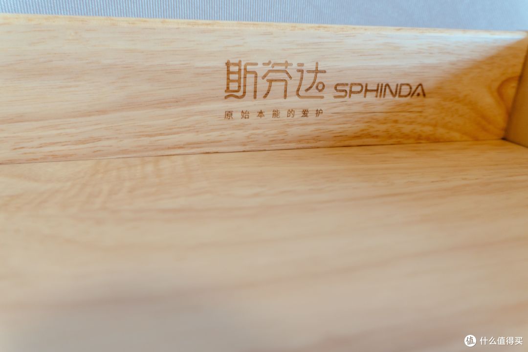 入手斯芬达小鹿实木组合书柜~补足小朋友的学习娱乐角~