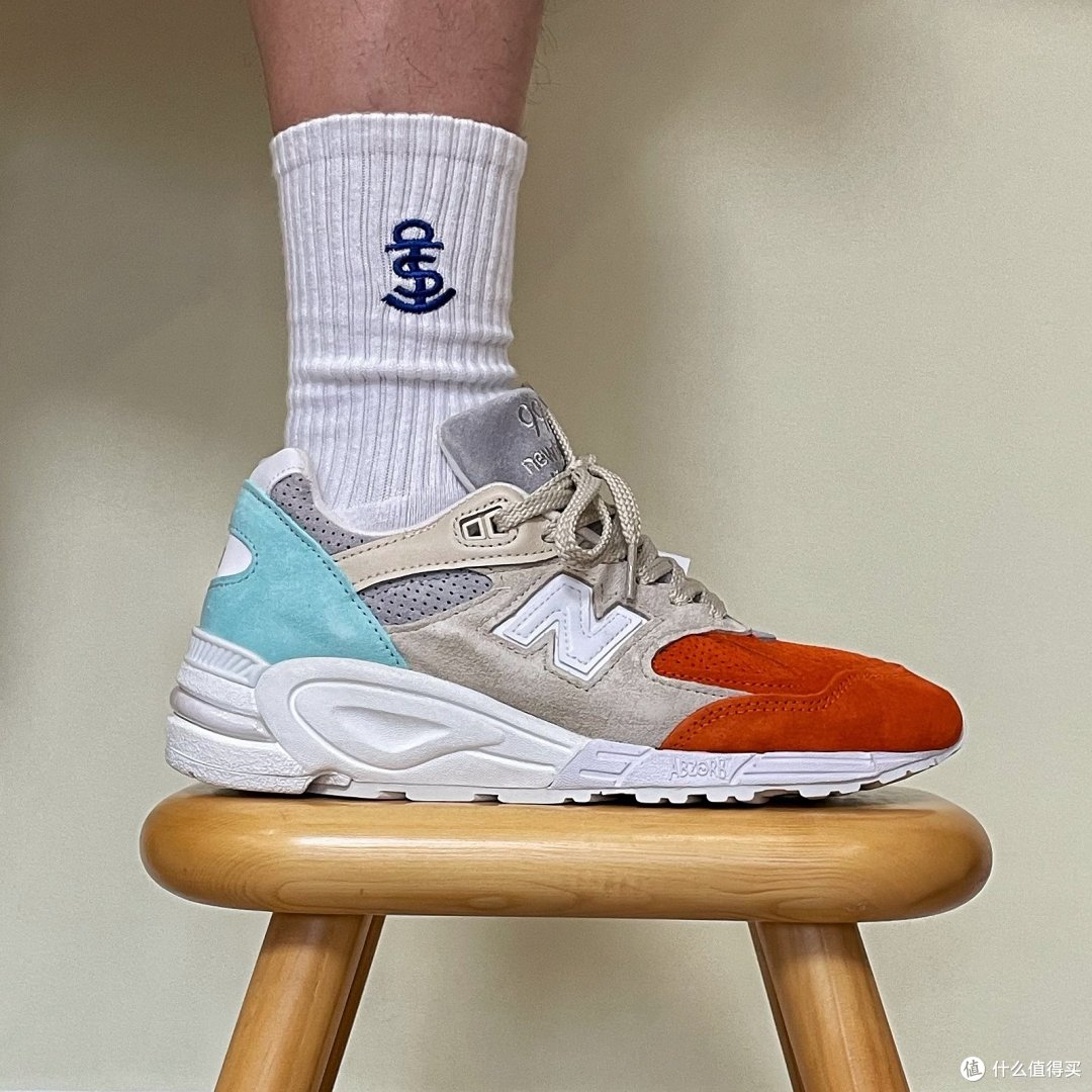 阿迪campus 80s、Hoka沙漠之花、Kith 990v2开箱分享