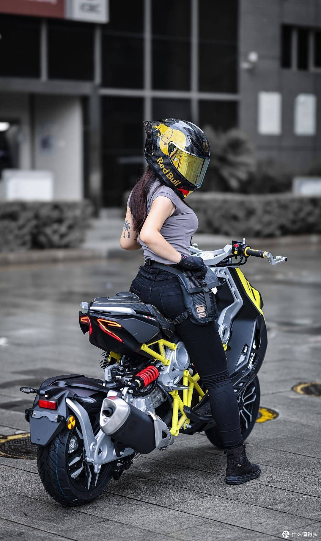 摩托车篇二dragster200鬼火少年的终极座驾工业垃圾中的颜值天花板