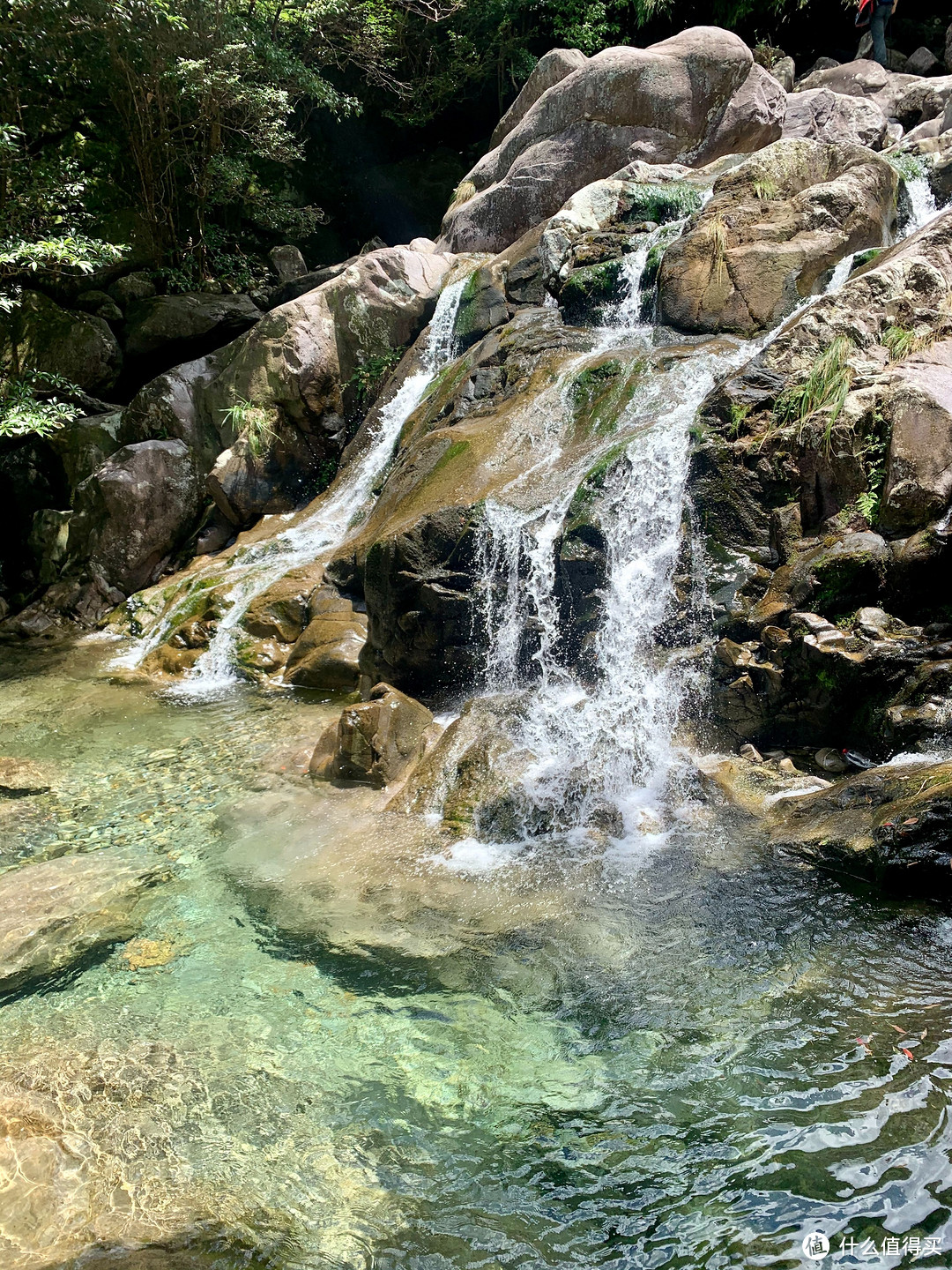 夏日溯溪好去处，武宁石榴港