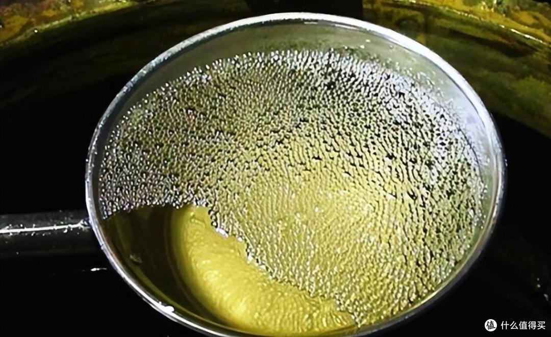 100斤高粱能酿多少酒一瓶酒能有多少利润62岁酿酒师说出实情