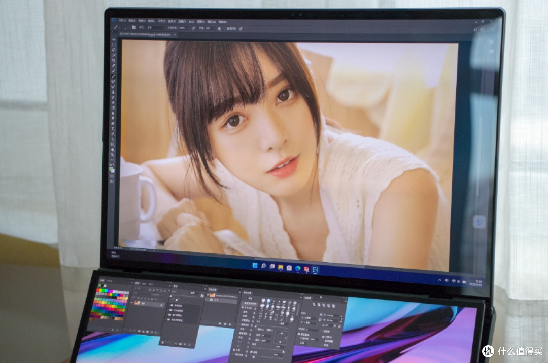 【黑科技】也能很实用的稀缺产品——华硕灵耀X 双屏Pro 2022顶配版