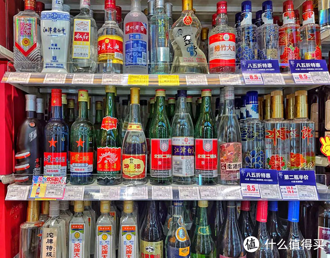 农村散酒酒质不错，为何被“酒专家”接二连三地贬低，网友：眼红