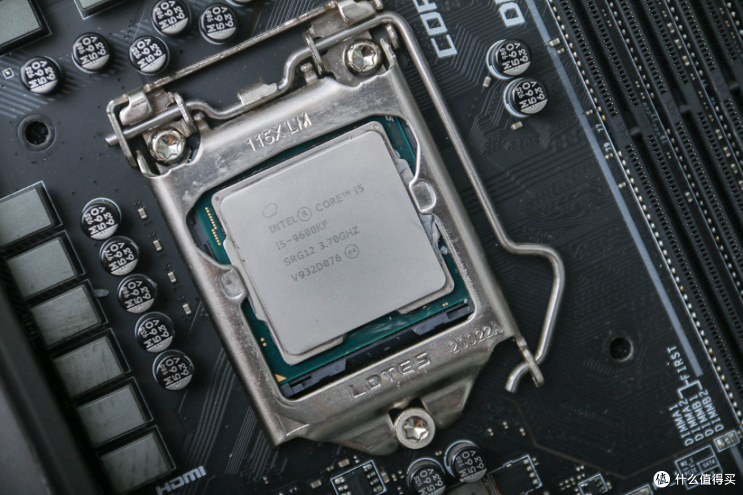 Intel 香!我要性能还得要“面子”,穷博主3500元电脑装机日记