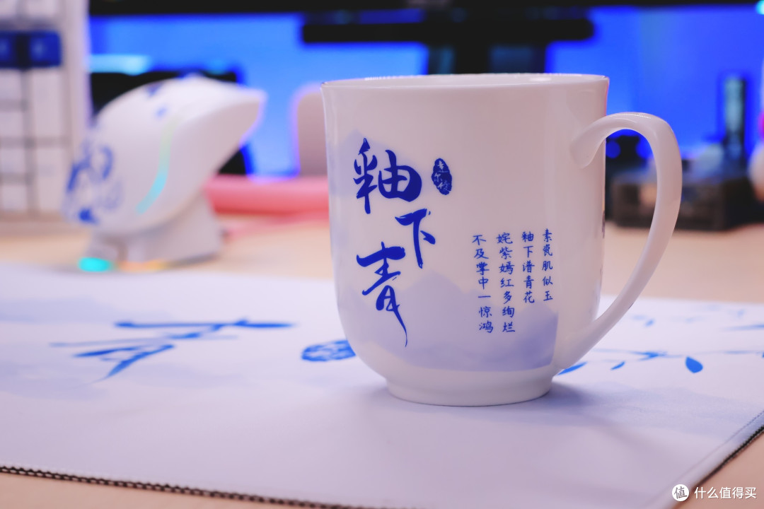 全员无线 国风主题!达尔优釉下青主题外设全家桶图赏简评
