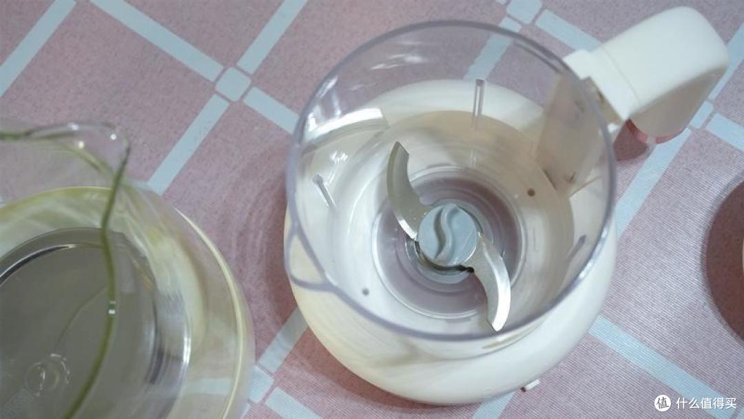 宝宝饮食好把控,一站式解决方案-大宇二合一热水壶