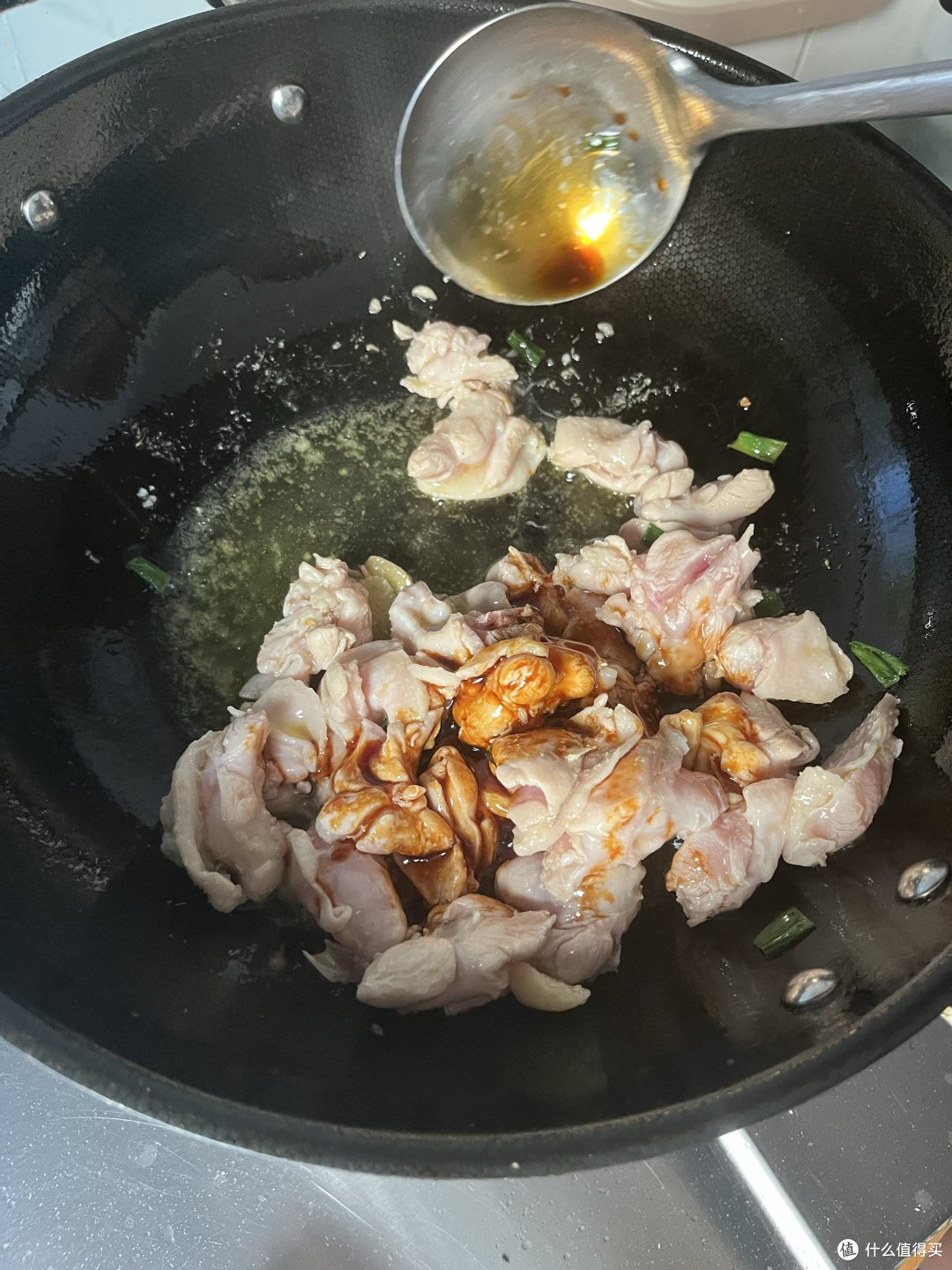 好吃的黄焖鸡米饭,自己在家也能轻松自制!附详细做法教程,喜欢的不要错过!