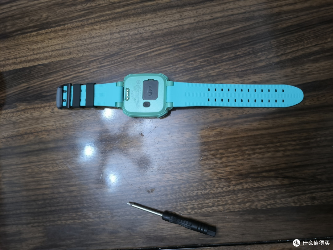 培养孩子的社牛能力:小天才电话手表Z5表带选购,您家也可以抄作业