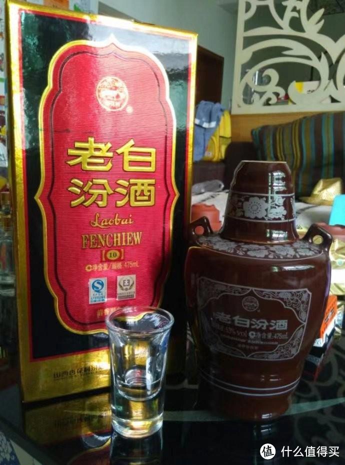酒桌上的4款“常青树”,很多人家逢年过节都在喝,个个品质兼优
