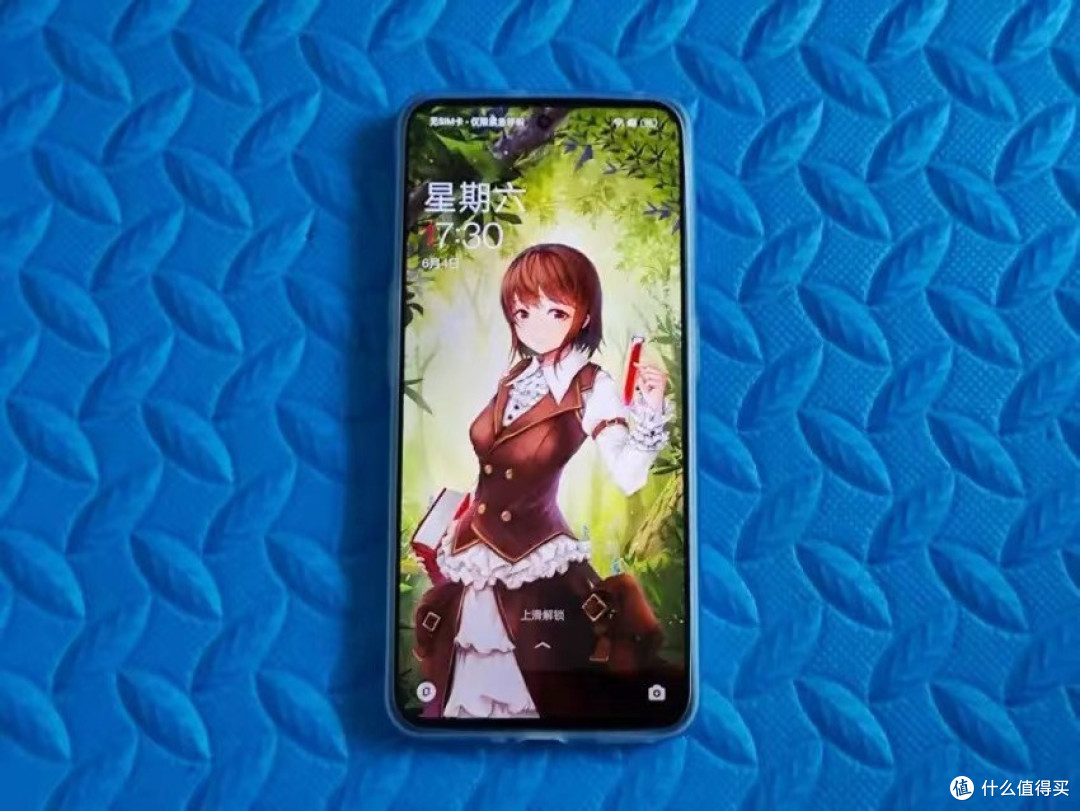 2000元的150W闪充旗舰,台积电5nm+索尼IMX766+120Hz柔性屏