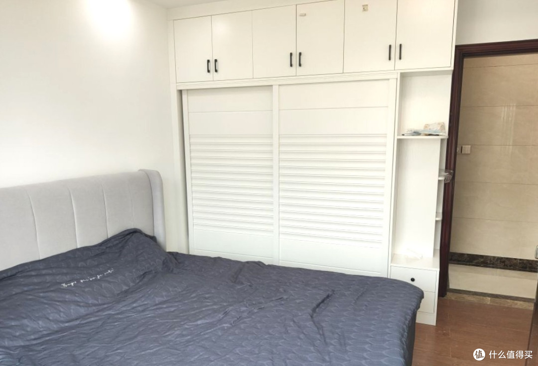 为了好看全屋贴瓷砖,全屋墙面贴冰冷的瓷砖,到冬天肠子都悔青了