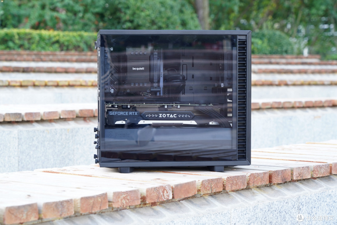 紧凑欧简风,分型工艺 Design Define 7 Nano+XPG DDR5平台装机体验