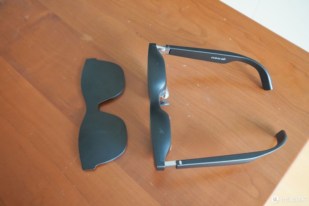 显示器、投影仪、汽车大屏通通被革命,Nreal Air AR眼镜体验分享