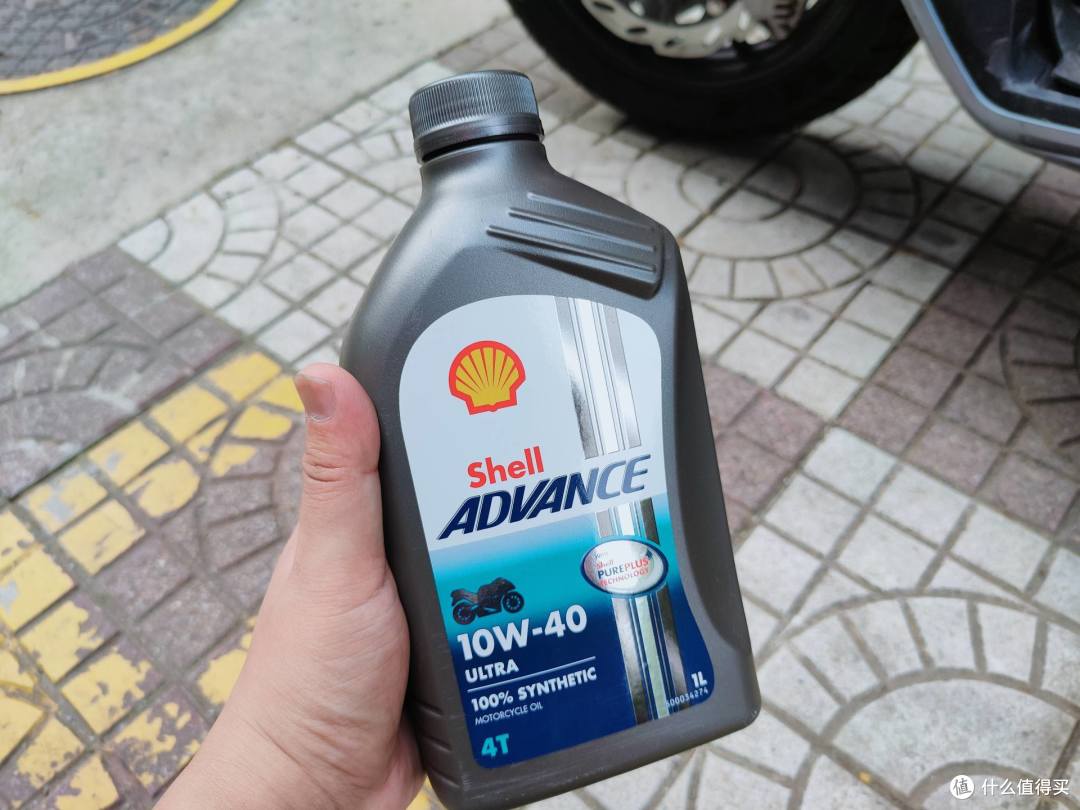 零成本给布雷斯通极宙ADV 150换机油，一学就会