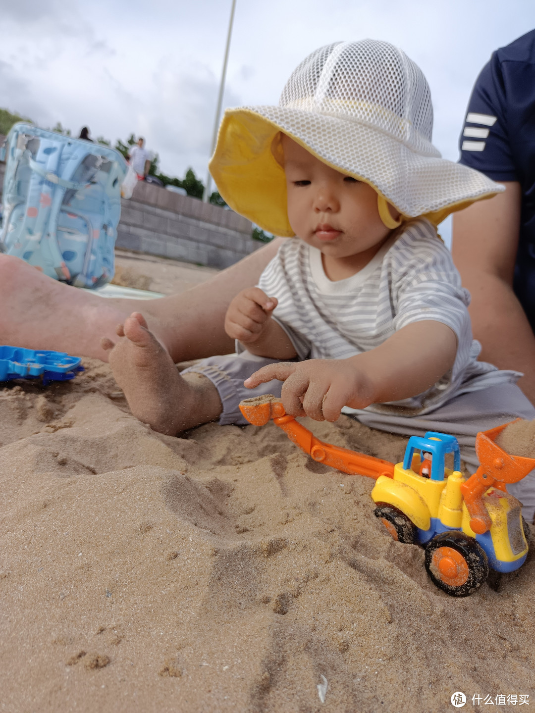 带宝宝海边玩沙，你需要这些就够啦！