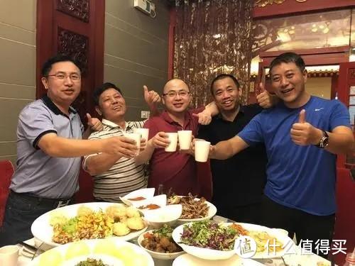 江苏人酒桌上喝什么酒？行家：除洋河外，这几款也是首选