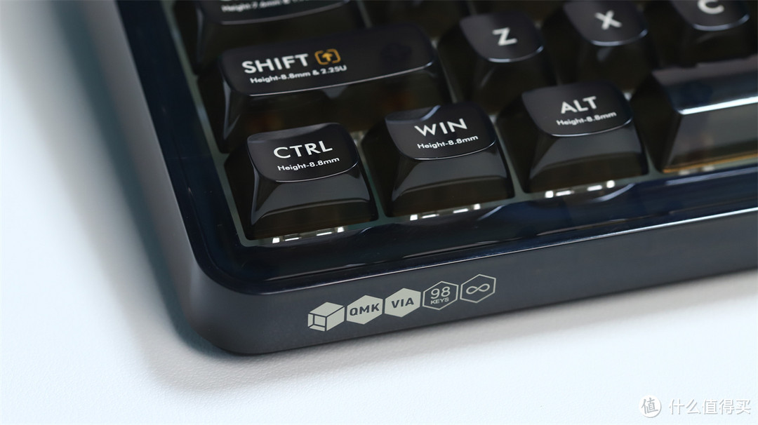 黑晶透光三模开源的米物客制化机械键盘BlackIO 98