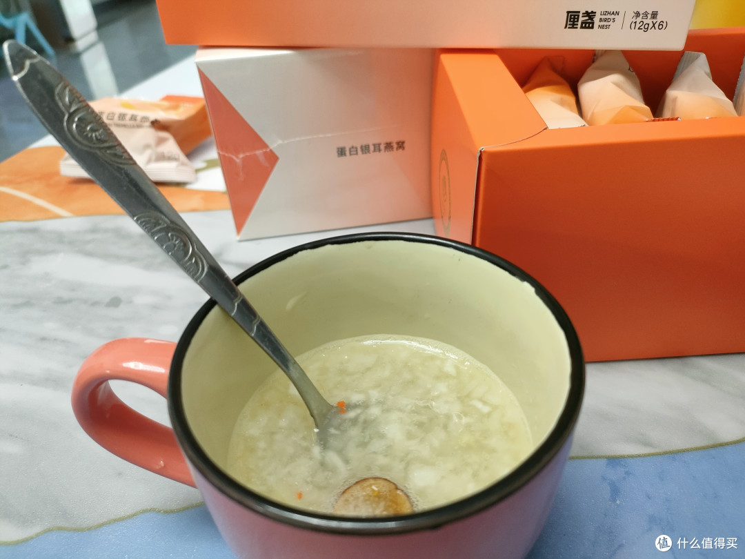 秋季女士养生秘诀,每日一杯厘盏蛋白银耳燕窝