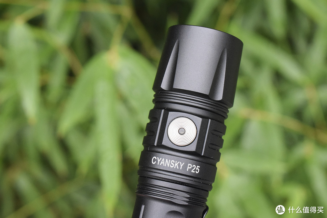 新升级，更强悍！Cyansky P25 V2.0强光手电体验