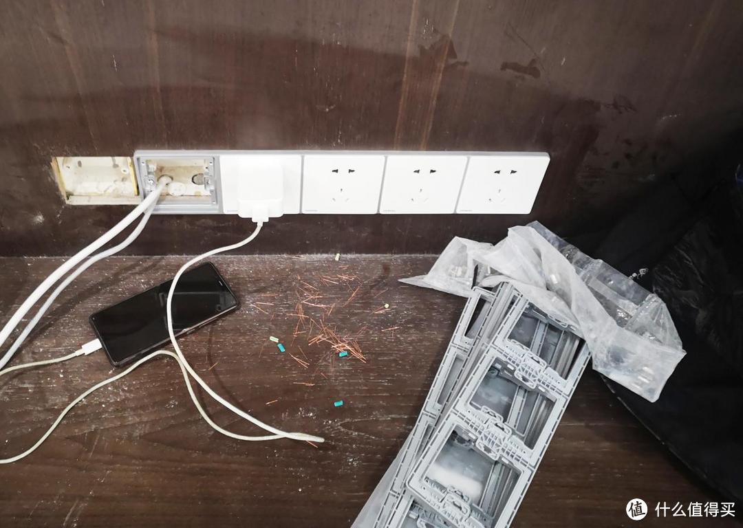 客厅是面子工程,不能失礼于人,建议从5个方面升级