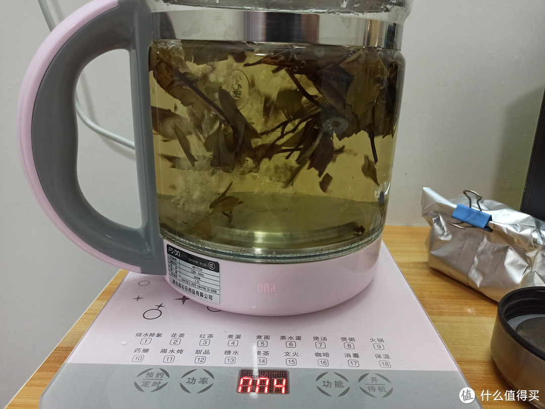 那是真的香！！！白茶寿眉的另一种打开方式：尝试用煮茶器煮寿眉。