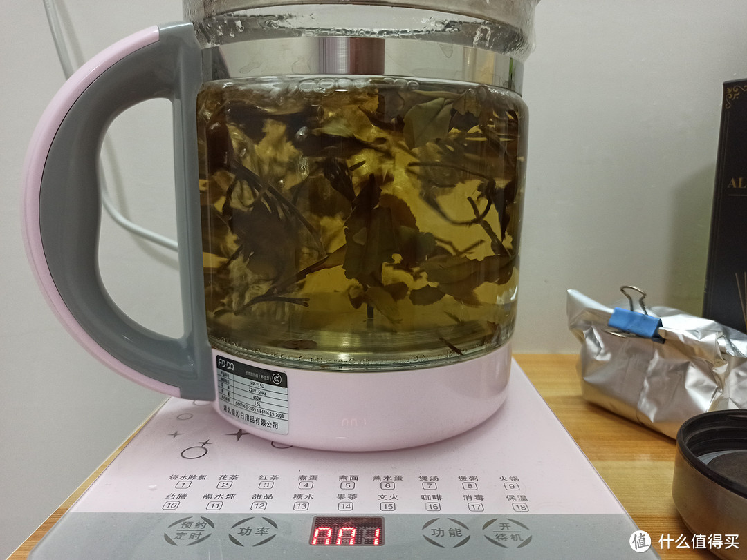 那是真的香！！！白茶寿眉的另一种打开方式：尝试用煮茶器煮寿眉。