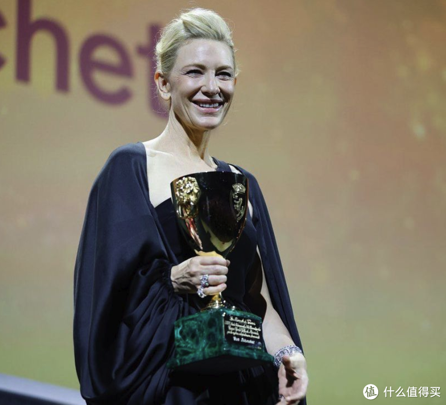 凯特布兰切特二夺最佳女主角，威尼斯电影节再度封后！
